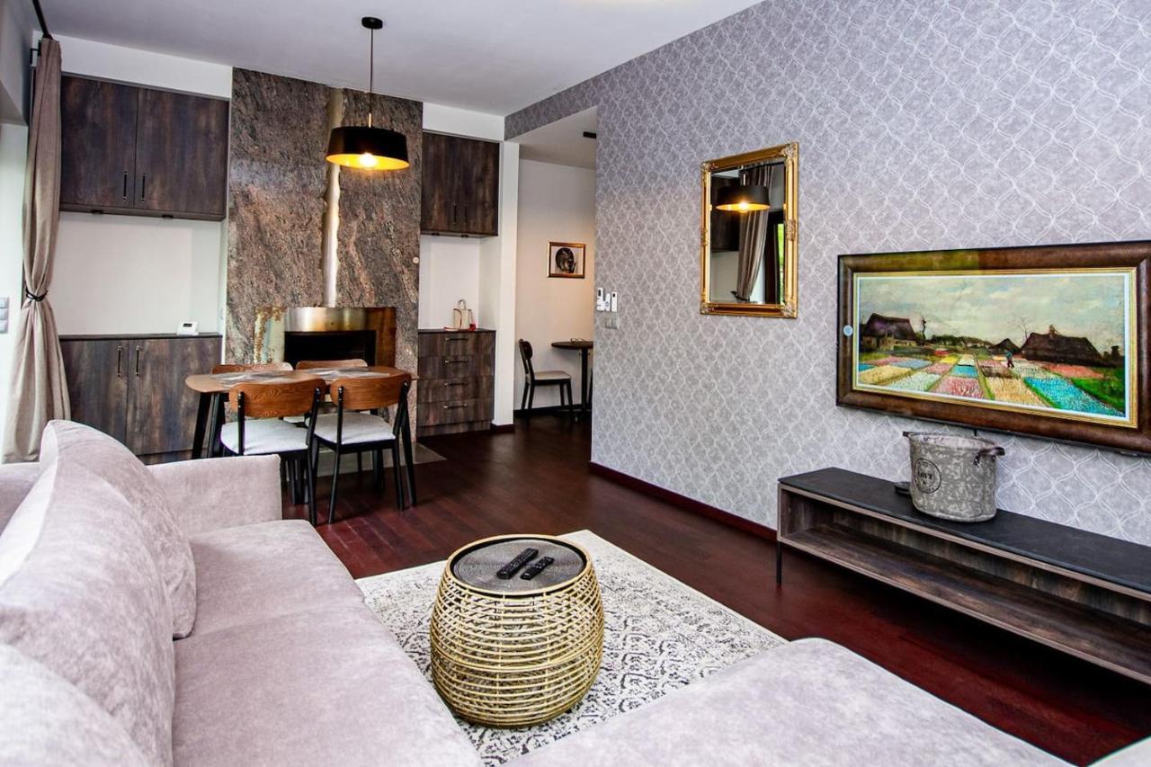 Inpoint 2-Bedrooms Apartment With Private Garden And Free Parking Красков Екстериор снимка