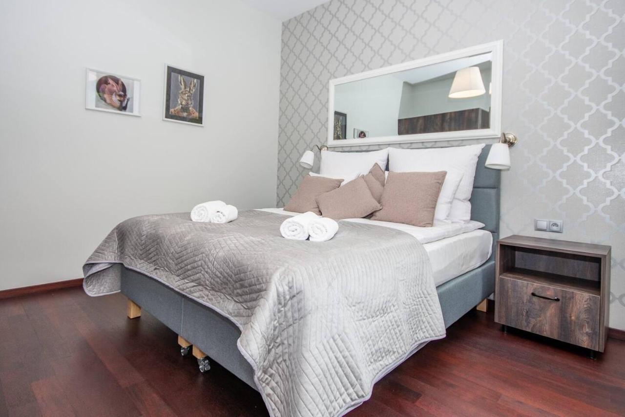 Inpoint 2-Bedrooms Apartment With Private Garden And Free Parking Красков Екстериор снимка